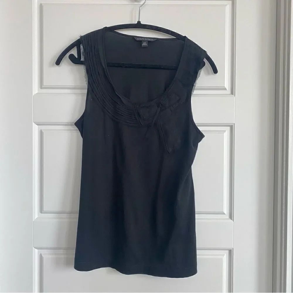 BANANA REPUBLIC black tank top